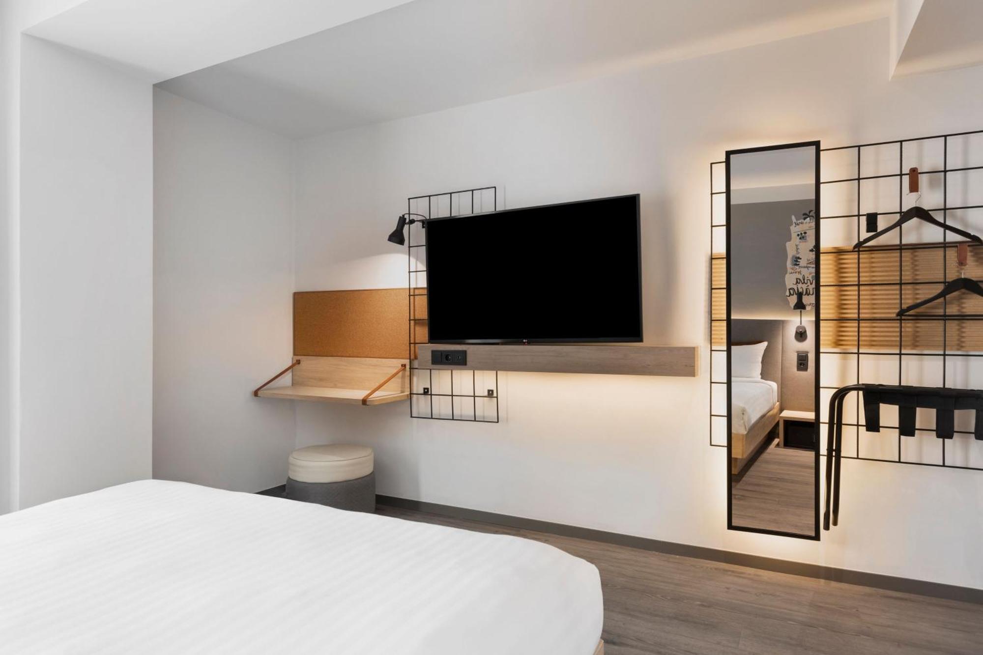 Moxy Queen Room Balcony