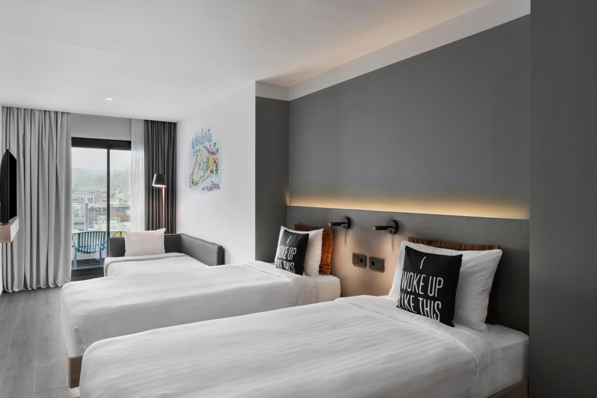 Moxy Twin Room Sofa Bed Balcony