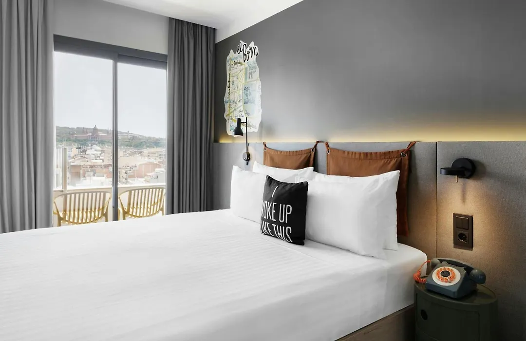Moxy Barcelona-1
