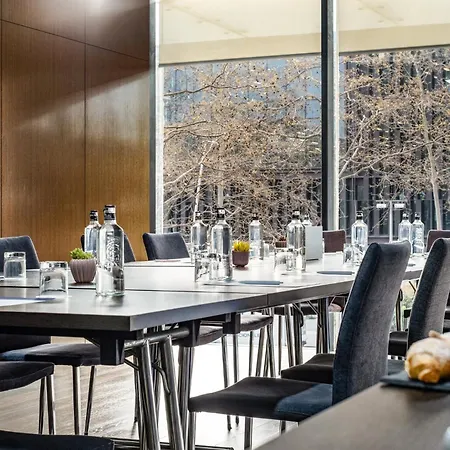 Holiday Inn Express Barcelona City 22@ By Ihg-3